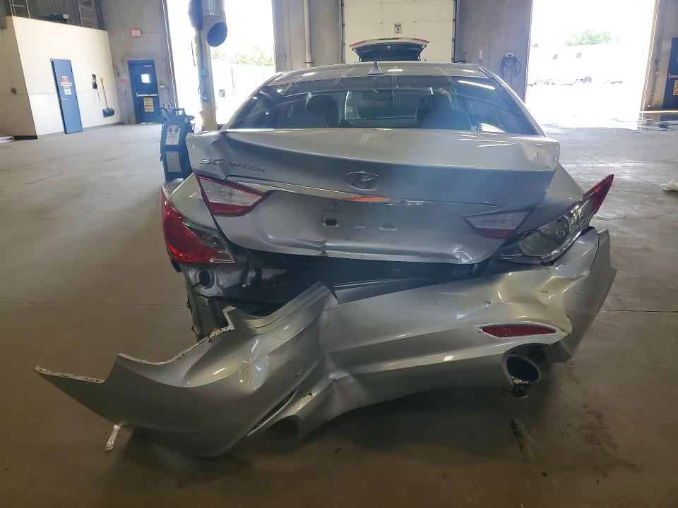 55711636 :رقم المزاد ، 5NPEC4AC0CH425013 vin ، 2012 Hyundai Sonata مزاد بيع