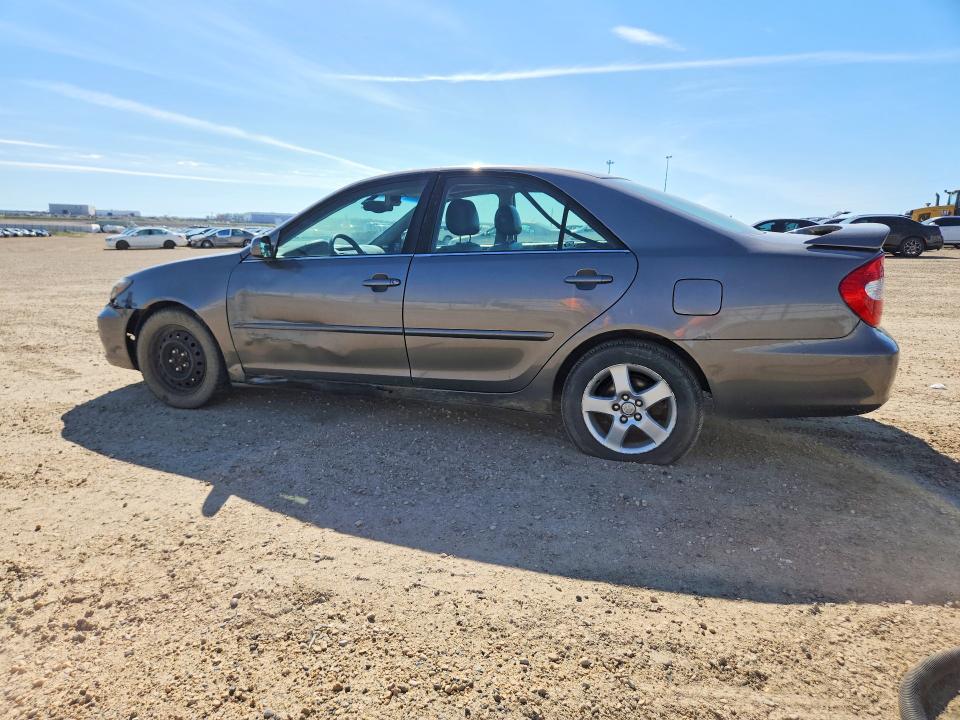 2002 Toyota Camry მანქანა იყიდება აუქციონზე, vin: JTDBF30K920033818, აუქციონის ნომერი: 57331026