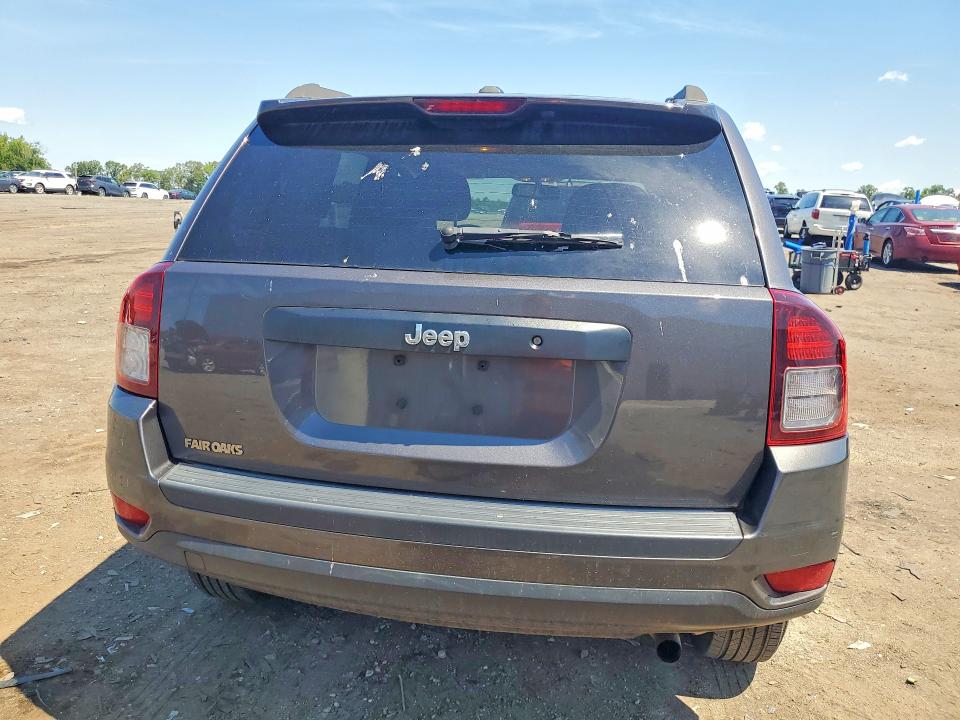 57076136 :رقم المزاد ، 1C4NJCBAXGD576417 vin ، 2016 Jeep Compass مزاد بيع