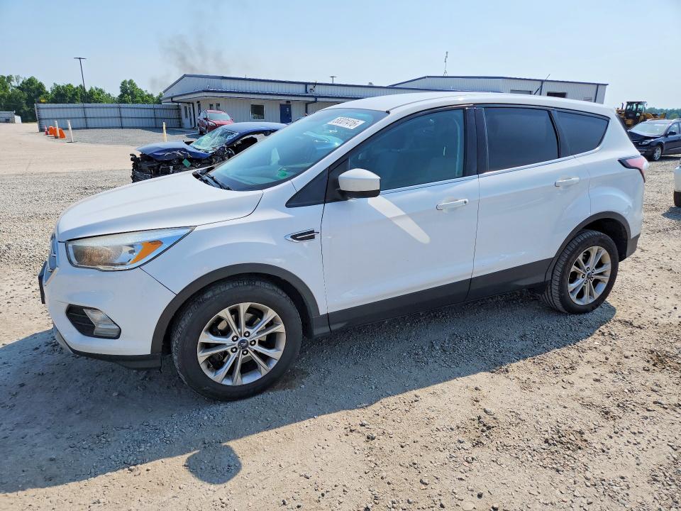 Продаж на аукціоні авто 2017 Ford Escape, vin: 1FMCU0GD5HUE77016, номер лоту: 56301416