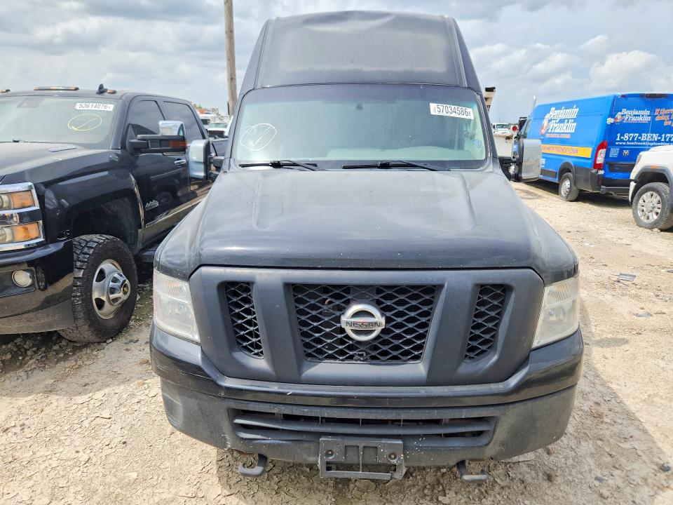 57034586 :رقم المزاد ، 1N6AF0LY3GN801097 vin ، 2016 Nissan Nv مزاد بيع
