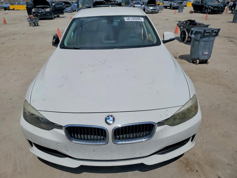 2015 Bmw 320 მანქანა იყიდება აუქციონზე, vin: WBA3B1G56FNT04280, აუქციონის ნომერი: 58139286