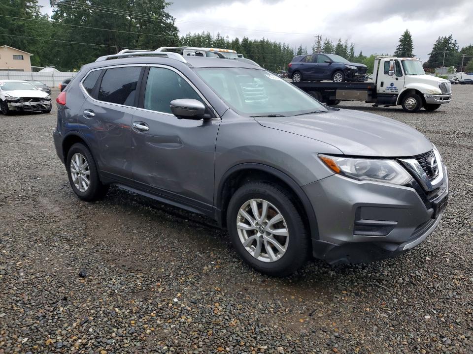 56724446 :رقم المزاد ، KNMAT2MV8HP524206 vin ، 2017 Nissan Rogue مزاد بيع