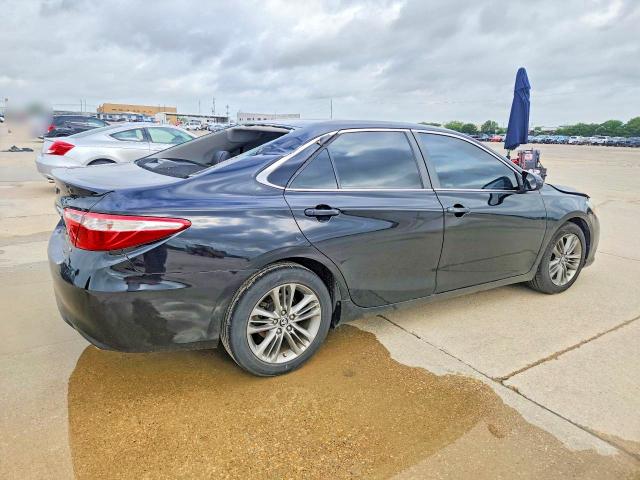 55624246 :رقم المزاد ، 4T1BF1FK8HU789312 vin ، 2017 Toyota Camry مزاد بيع