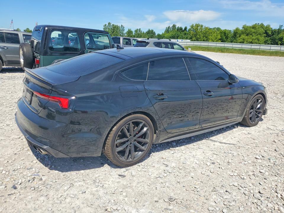 58398056 :رقم المزاد ، WAUC4CF54JA136422 vin ، 2018 Audi S5 مزاد بيع