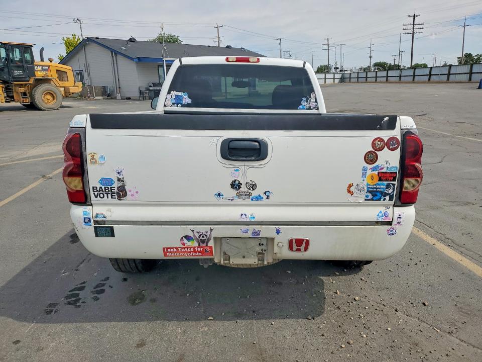 2004 Chevrolet Silverado მანქანა იყიდება აუქციონზე, vin: 1GCEC14T34Z120769, აუქციონის ნომერი: 58549746