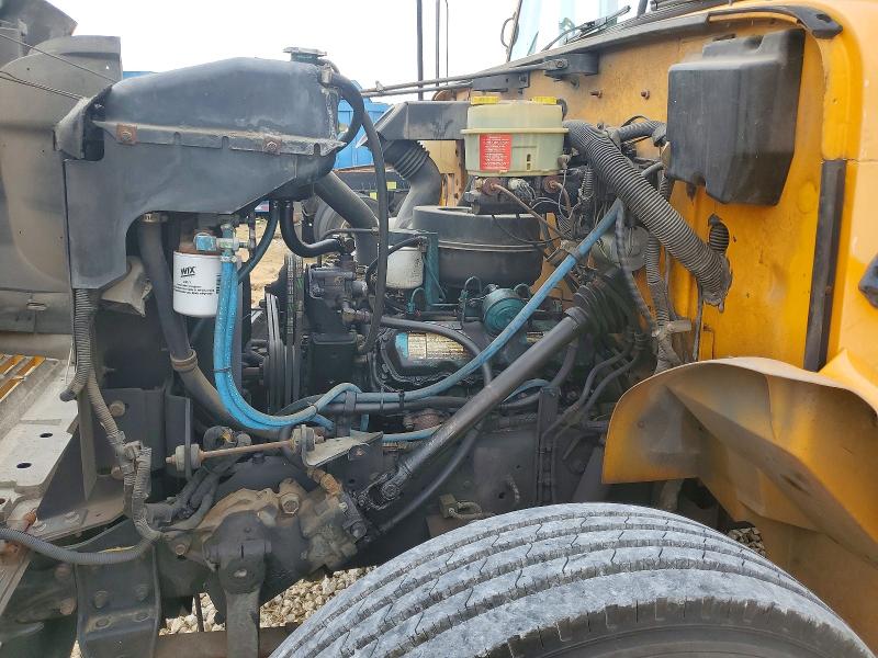 56266546 :رقم المزاد ، 1HVBAZRM5PH523035 vin ، 1993 International 3700 مزاد بيع