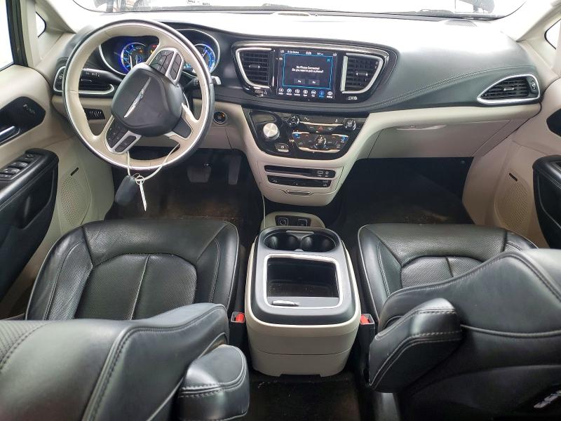 56531496 :رقم المزاد ، 2C4RC1N70LR257728 vin ، 2020 Chrysler Pacifica مزاد بيع