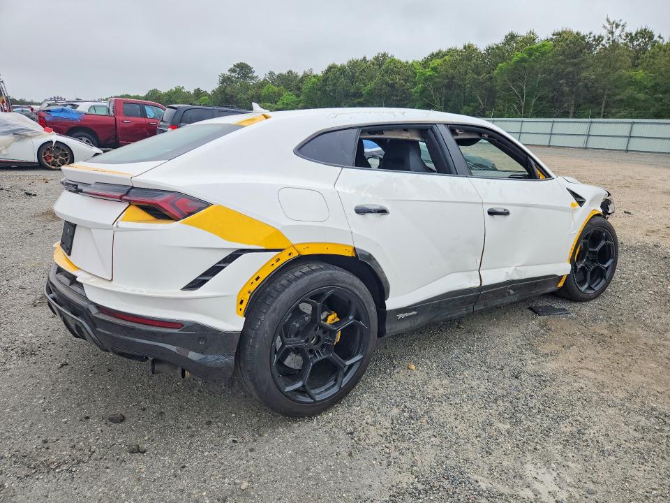 48843426 :رقم المزاد ، ZPBUC3ZL4RLA35636 vin ، 2024 Lamborghini Urus مزاد بيع