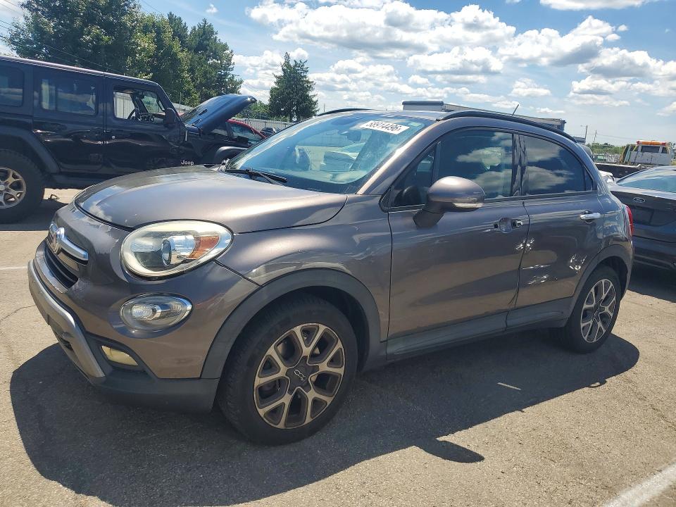 2016 Fiat 500x მანქანა იყიდება აუქციონზე, vin: ZFBCFXCT0GP374090, აუქციონის ნომერი: 58914496