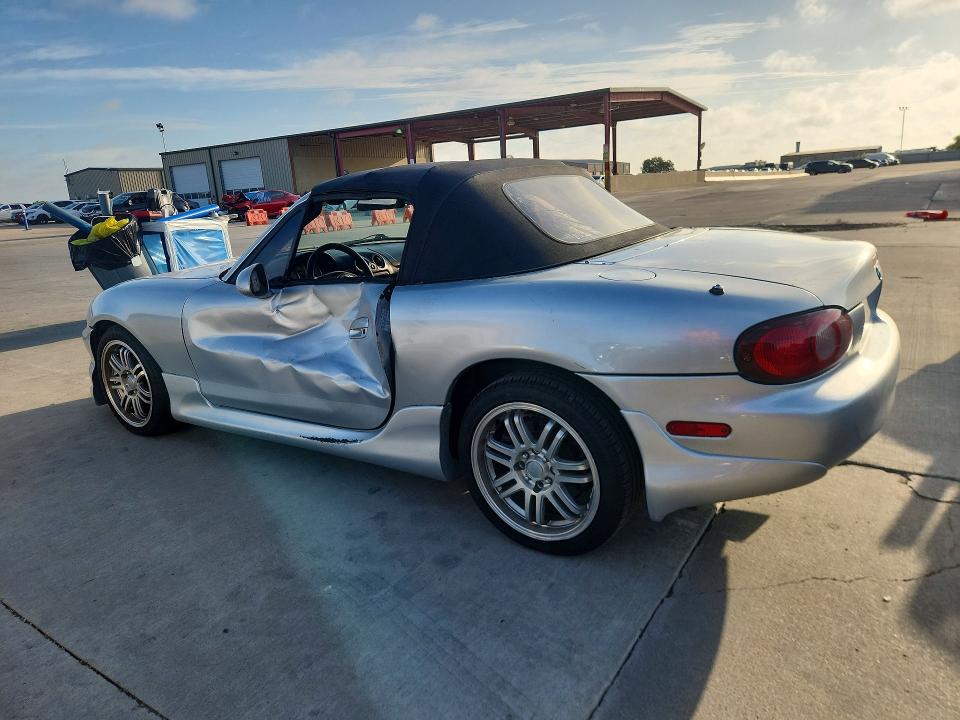Продаж на аукціоні авто 2004 Mazda Mx-5 Miata, vin: JM1NB353440408088, номер лоту: 56639206