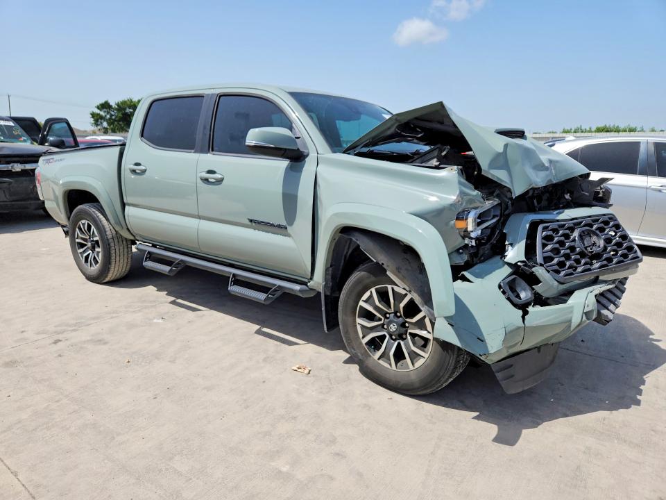 Продажа на аукционе авто 2022 Toyota Tacoma, vin: 3TMAZ5CN3NM186670, номер лота: 76293855