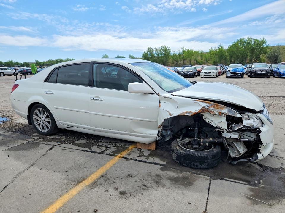 2008 Toyota Avalon მანქანა იყიდება აუქციონზე, vin: 4T1BK36B18U318576, აუქციონის ნომერი: 55844356