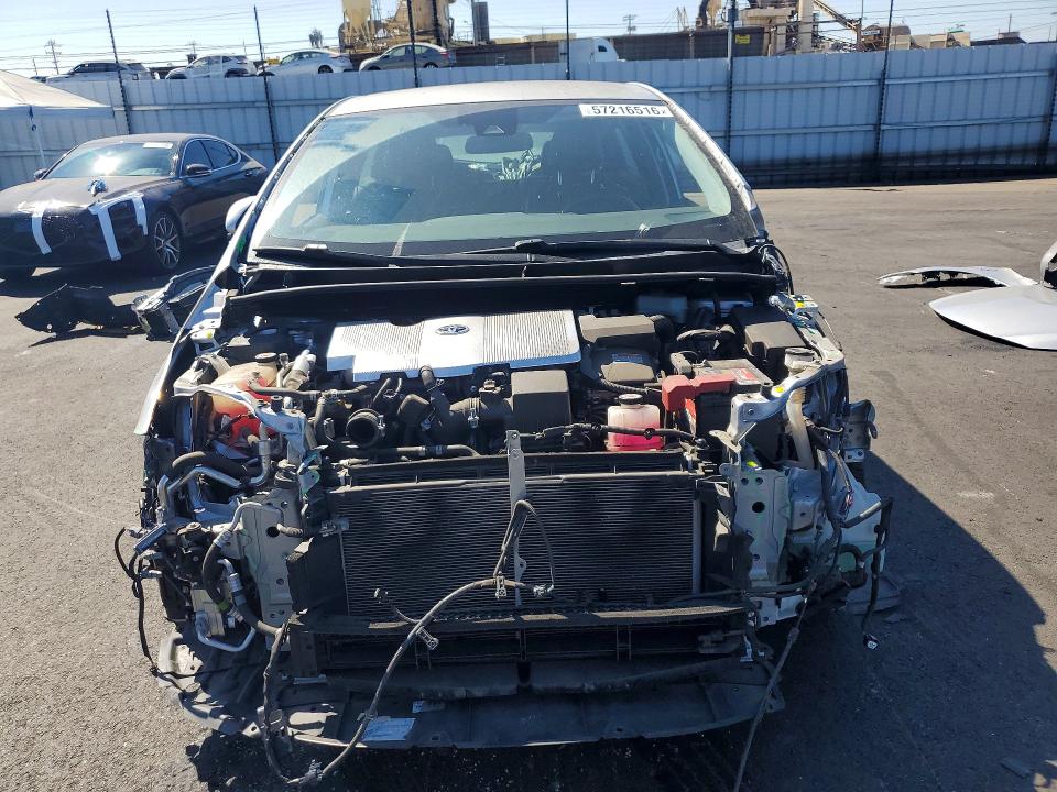 2017 Toyota Prius Prime მანქანა იყიდება აუქციონზე, vin: JTDKARFP3H3032322, აუქციონის ნომერი: 57216516