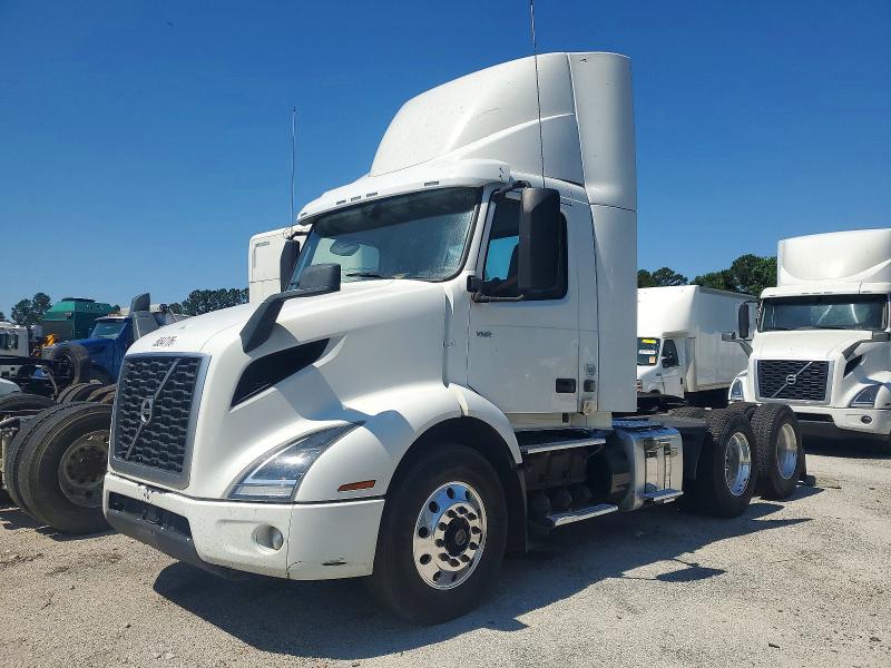 Aukcja sprzedaży 2020 Volvo Vnr, vin: 4V4WC9EH7LN243238, numer aukcji: 56547176