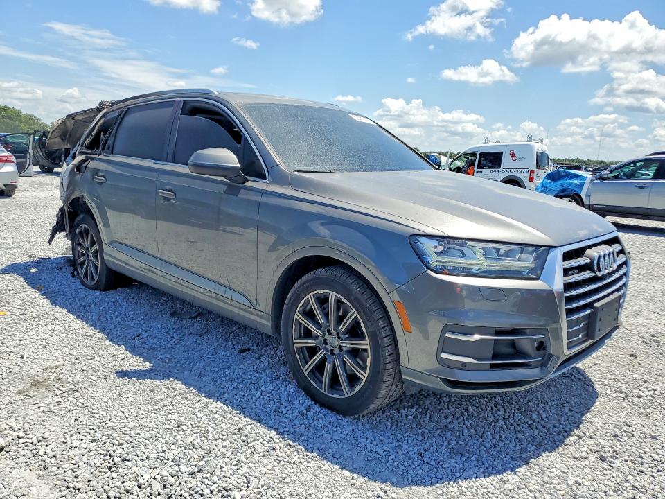 Продаж на аукціоні авто 2017 Audi Q7, vin: WA1LAAF72HD017739, номер лоту: 58426426