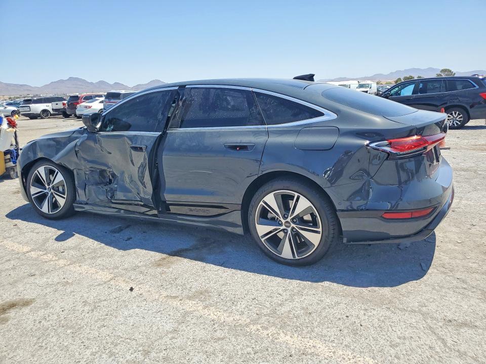 59383316 :رقم المزاد ، WAU2CAGH2SA024411 vin ، 2025 Audi A6 E-tron مزاد بيع