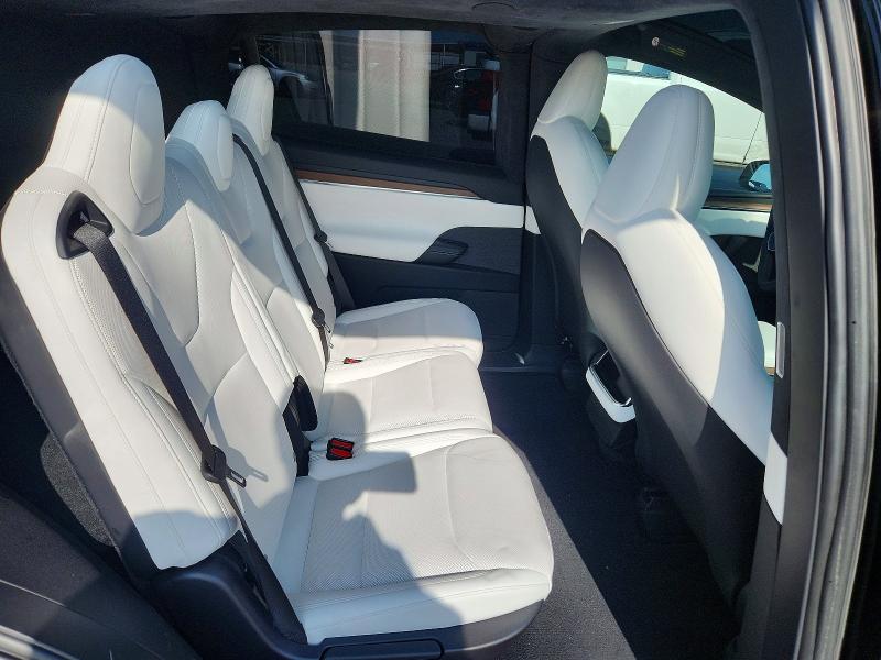 58274796 :رقم المزاد ، 7SAXCDE54PF385322 vin ، 2023 Tesla X مزاد بيع
