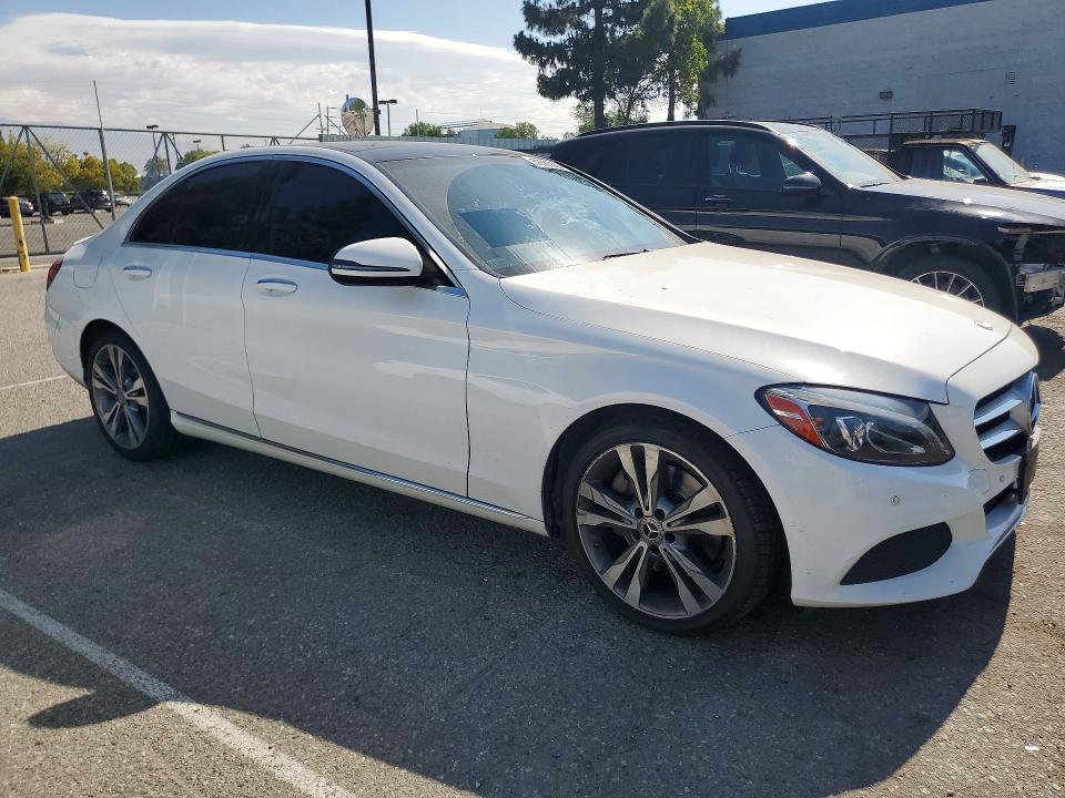 2017 Mercedes-benz C მანქანა იყიდება აუქციონზე, vin: 55SWF4JB9HU224458, აუქციონის ნომერი: 58567806