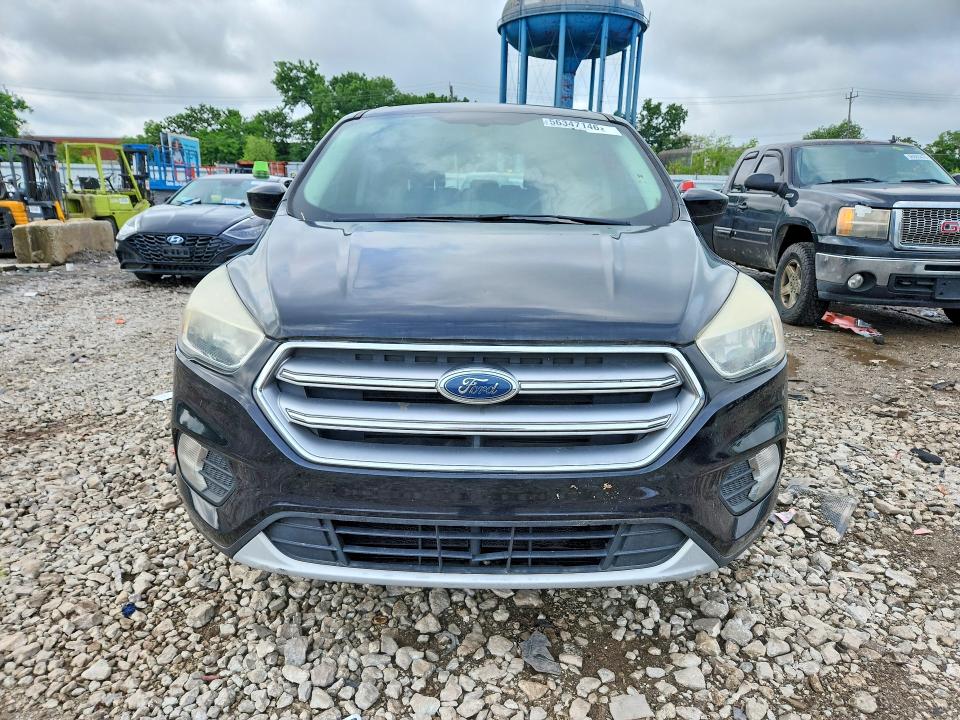 Продажа на аукционе авто 2017 Ford Escape, vin: 1FMCU0GD9HUE71882, номер лота: 56347146