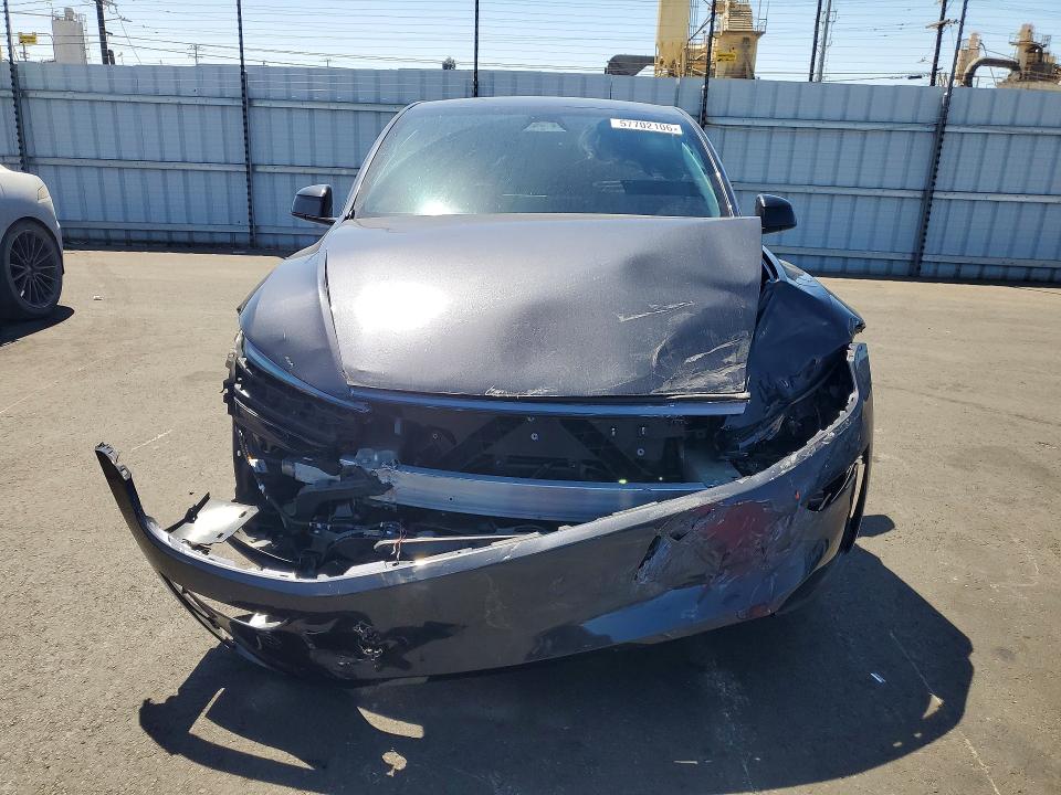 2026 Tesla Model Y მანქანა იყიდება აუქციონზე, vin: 7SAYGDED7TF388306, აუქციონის ნომერი: 57702106