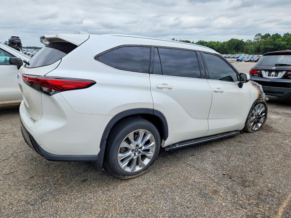 55078196 :رقم المزاد ، 5TDYZRAH7MS035848 vin ، 2021 Toyota Highlander مزاد بيع