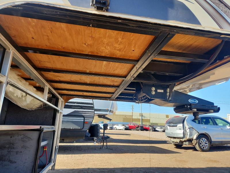 Продаж на аукціоні авто 2018 Jayco Pinnacle, vin: 1UJCJ0BV1J1RG0180, номер лоту: 56876316