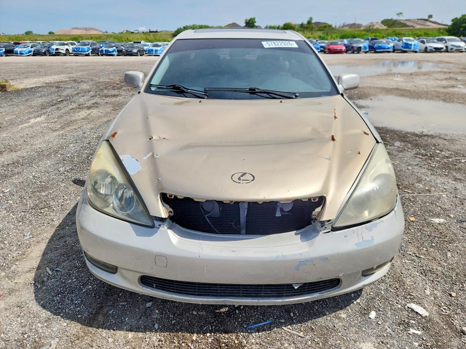 57822926 :رقم المزاد ، JTHBF30G920043047 vin ، 2002 Lexus Es مزاد بيع