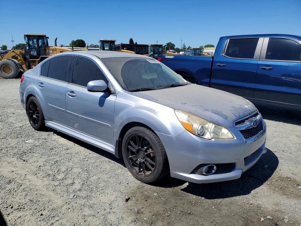 56705966 :رقم المزاد ، 4S3BMBL65E3015608 vin ، 2014 Subaru Legacy مزاد بيع