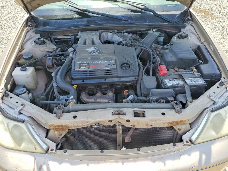 57507136 :رقم المزاد ، 4T1BF28BX2U251950 vin ، 2002 Toyota Avalon مزاد بيع