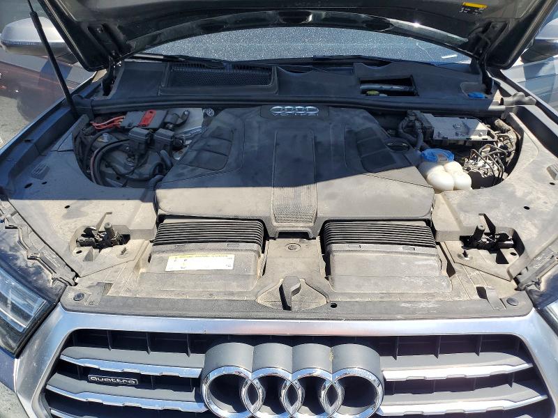 Продаж на аукціоні авто 2017 Audi Q7, vin: WA1LAAF72HD017739, номер лоту: 58426426