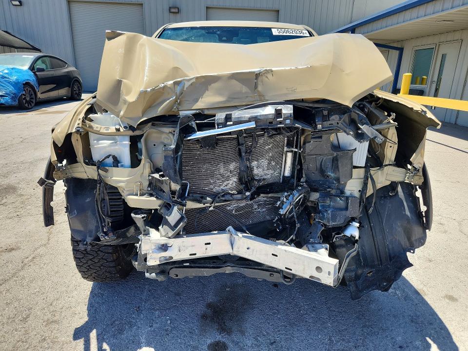 2018 Toyota Tacoma მანქანა იყიდება აუქციონზე, vin: 5TFCZ5AN6JX152576, აუქციონის ნომერი: 55062036