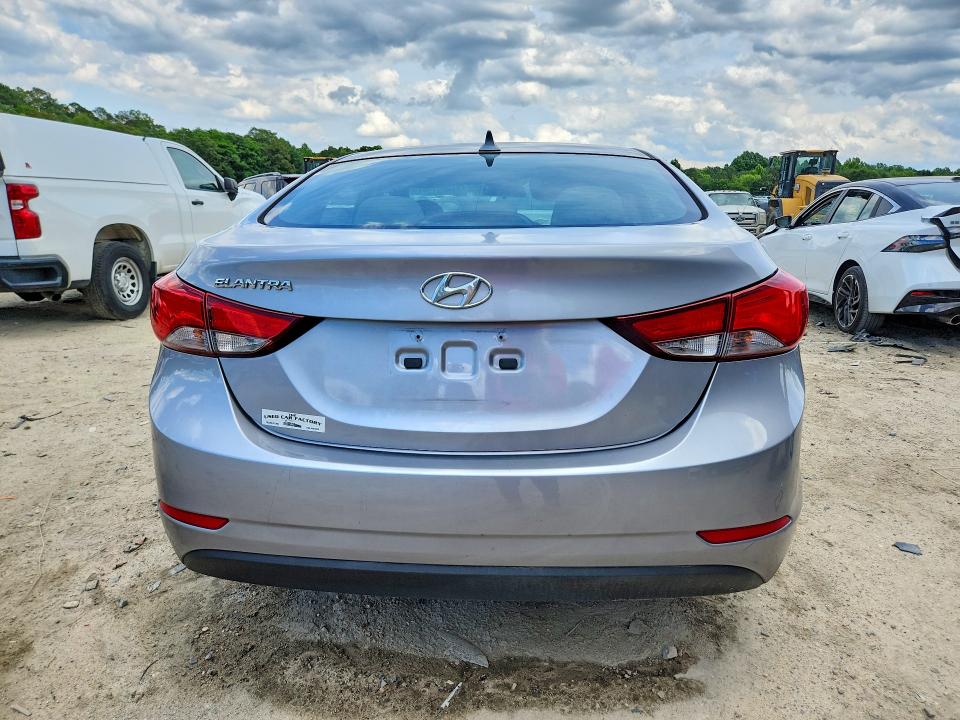 2015 Hyundai Elantra მანქანა იყიდება აუქციონზე, vin: 5NPDH4AE6FH642679, აუქციონის ნომერი: 57305156
