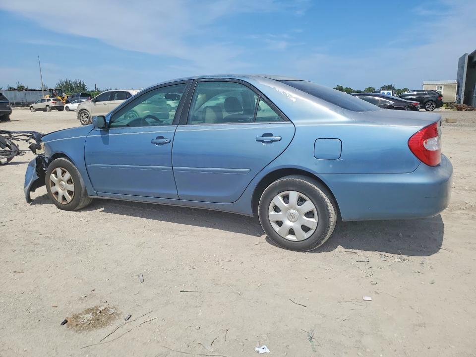 59071916 :رقم المزاد ، 4T1BE32K44U907869 vin ، 2004 Toyota Camry مزاد بيع