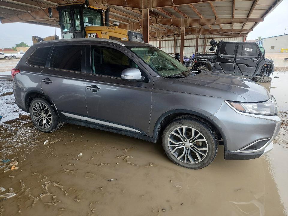 Продажа на аукционе авто 2017 Mitsubishi Outlander, vin: JA4AD3A38HZ035549, номер лота: 56880556