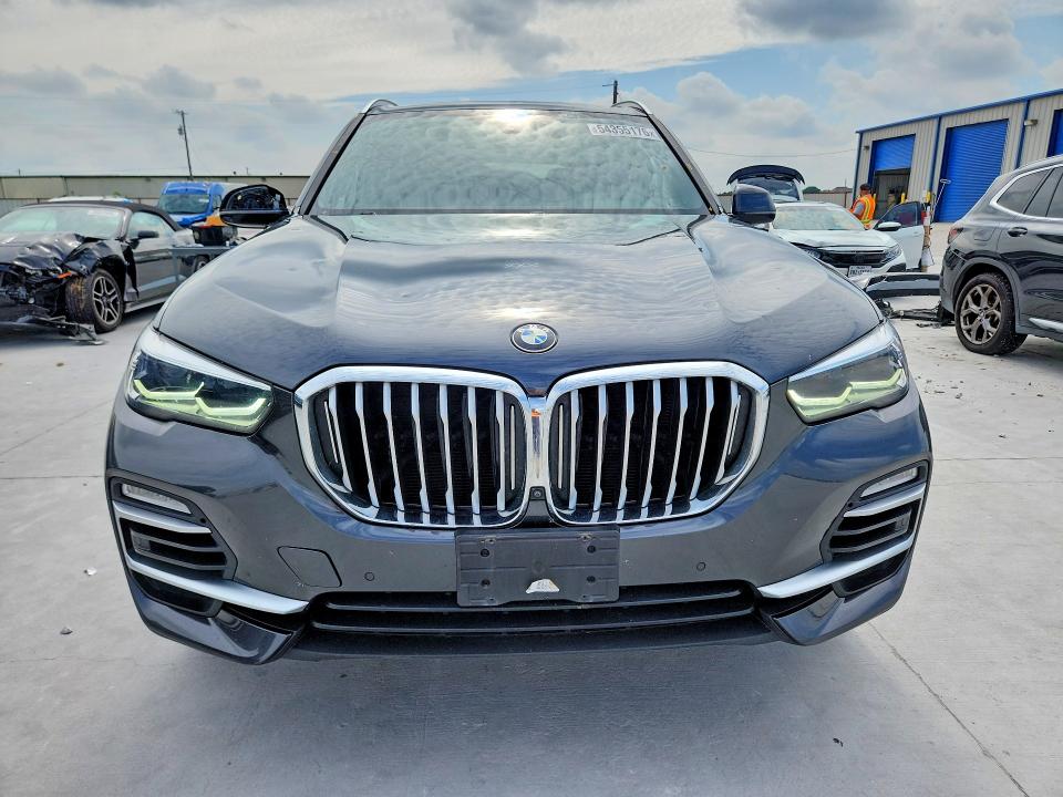 54355176 :رقم المزاد ، 5UXCR6C05M9H41930 vin ، 2021 Bmw X5 مزاد بيع