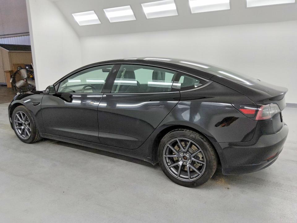 2022 Tesla Model 3 მანქანა იყიდება აუქციონზე, vin: 5YJ3E1EA9NF187205, აუქციონის ნომერი: 57041496