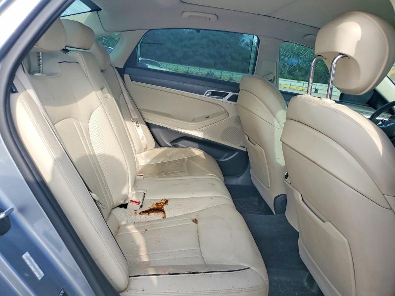 2015 Hyundai Genesis მანქანა იყიდება აუქციონზე, vin: KMHGN4JE4FU058515, აუქციონის ნომერი: 56343736