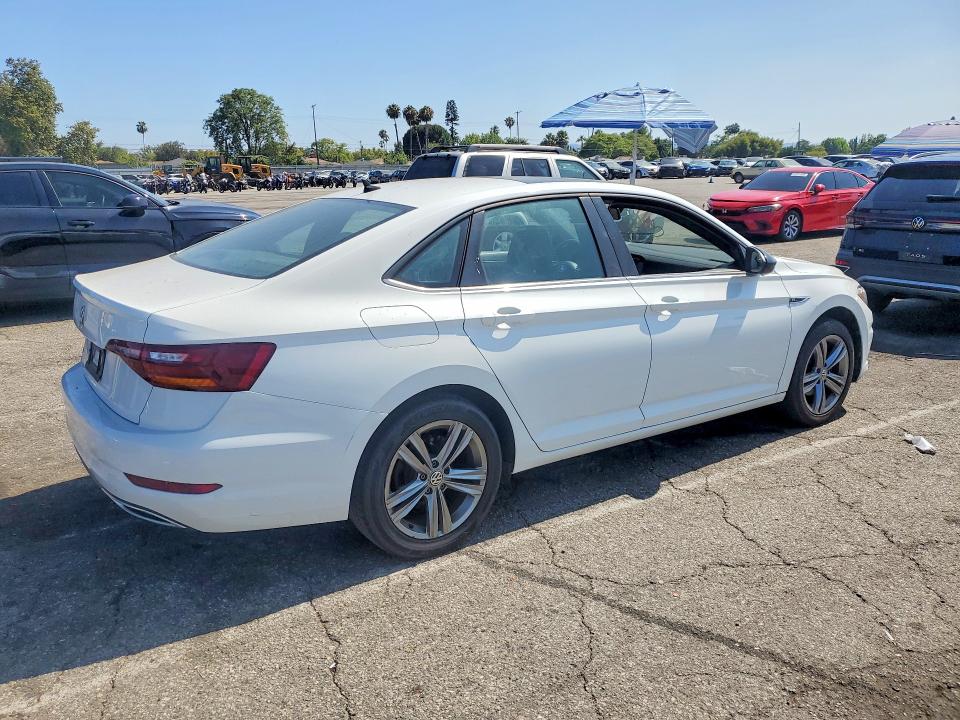 Продажа на аукционе авто 2019 Volkswagen Jetta, vin: 3VWC57BU7KM239128, номер лота: 58411956
