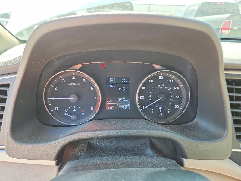 Продажа на аукционе авто 2018 Hyundai Elantra, vin: 5NPD74LF2JH227666, номер лота: 56962406