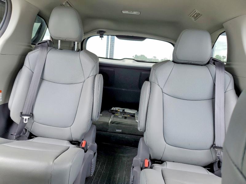 2021 Toyota Sienna მანქანა იყიდება აუქციონზე, vin: 5TDYRKEC8MS055368, აუქციონის ნომერი: 55960956