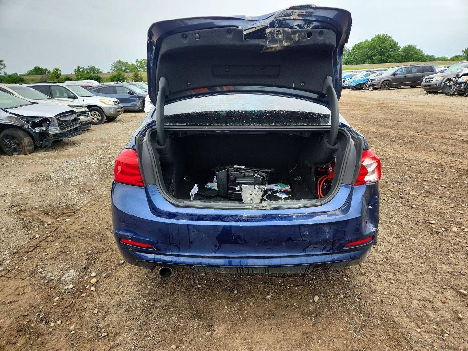 Продажа на аукционе авто 2016 Bmw 320, vin: WBA8A3C50GK688828, номер лота: 55839746