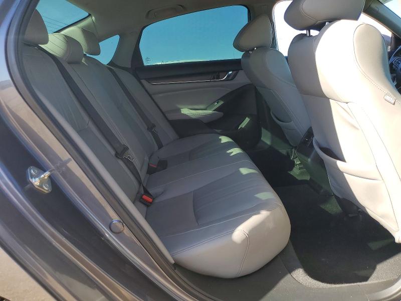 56665936 :رقم المزاد ، 1HGCV1F59JA085196 vin ، 2018 Honda Accord مزاد بيع