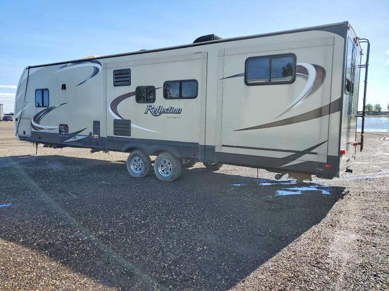 56414676 :رقم المزاد ، 573TR3721H3312200 vin ، 2017 Grand Desi Reflection مزاد بيع
