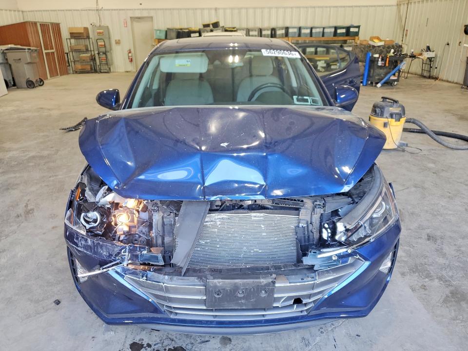 56290636 :رقم المزاد ، 5NPD84LF8LH621981 vin ، 2020 Hyundai Elantra مزاد بيع