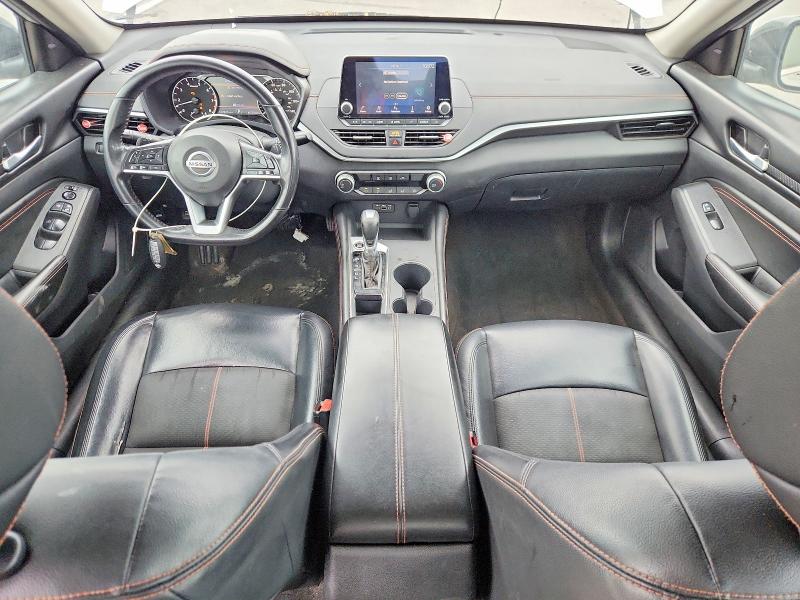 58230396 :رقم المزاد ، 1N4BL4CV9NN302885 vin ، 2022 Nissan Altima مزاد بيع