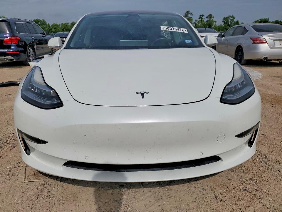 Продажа на аукционе авто 2018 Tesla Model 3, vin: 5YJ3E1EA4JF031339, номер лота: 58075976
