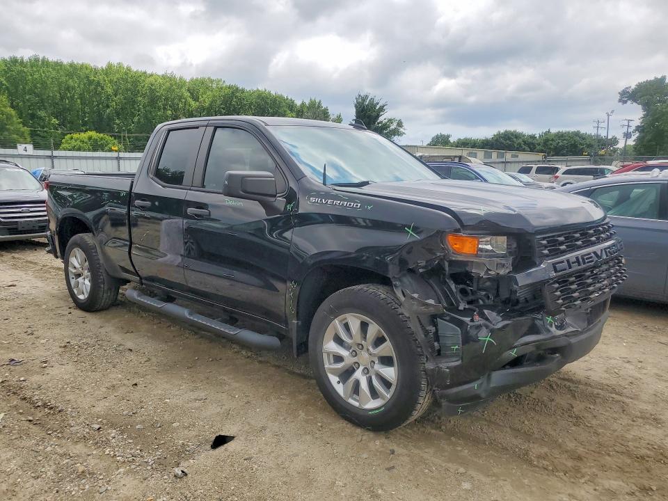 Продаж на аукціоні авто 2021 Chevrolet Silverado, vin: 1GCRWBEK6MZ296722, номер лоту: 58131556