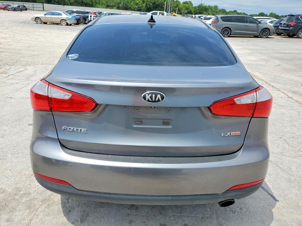 2016 Kia Forte მანქანა იყიდება აუქციონზე, vin: KNAFX4A87G5497639, აუქციონის ნომერი: 58086146