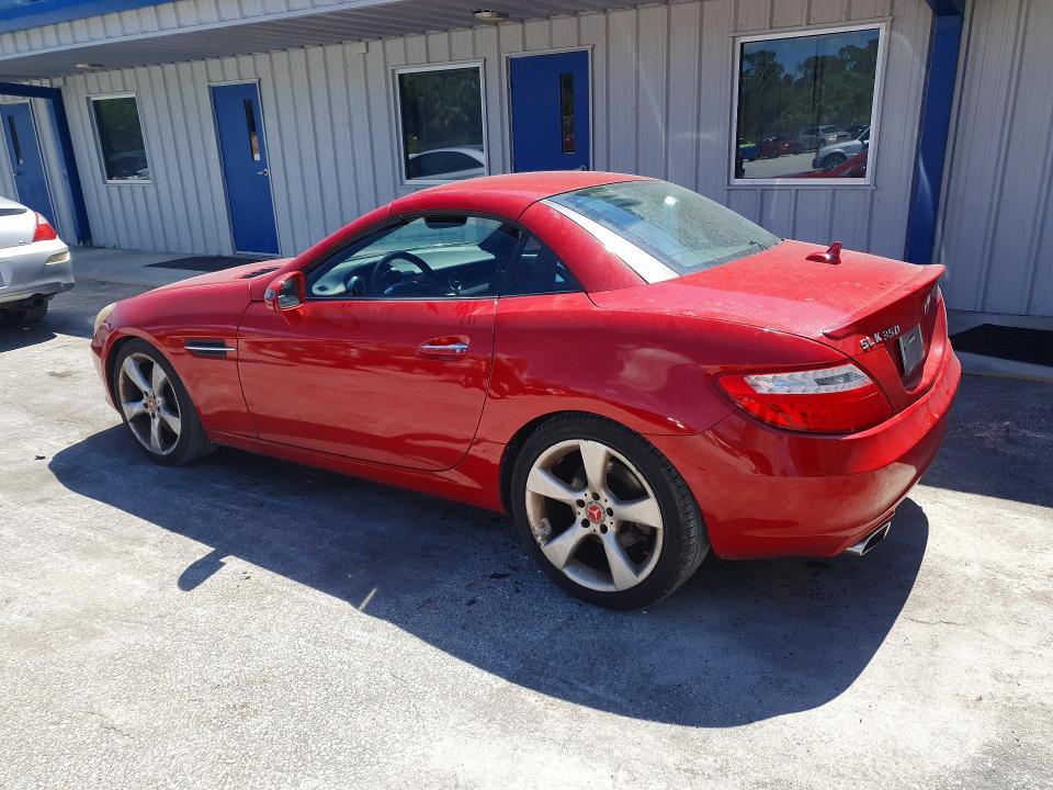 56282596 :رقم المزاد ، WDDPK5HA1DF050093 vin ، 2013 Mercedes-benz Slk مزاد بيع